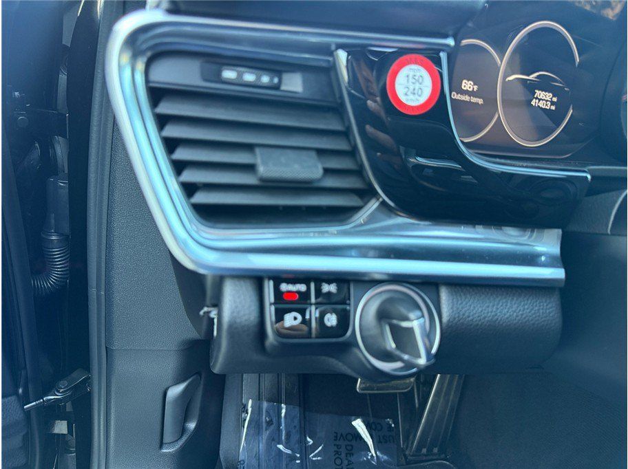Used 2018 Porsche Panamera 4S AWD/4WD image 28