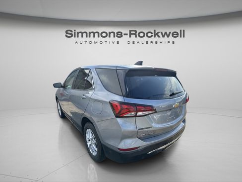 Used 2023 Chevrolet Equinox LT image 7