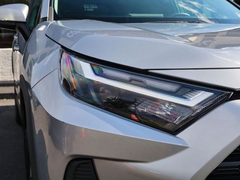 Used 2022 Toyota RAV4 XLE w/ Convenience Package AWD/4WD image 14