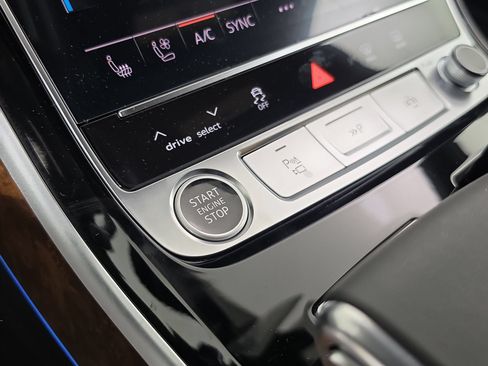 New 2026 Audi A8 L 3.0T AWD/4WD image 30
