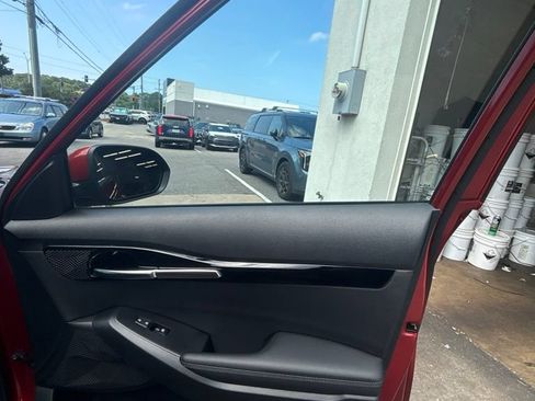 Certified 2025 Kia Seltos S AWD/4WD image 24