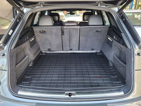 Used 2021 Audi Q5 e Prestige w/ Prestige Package image 35