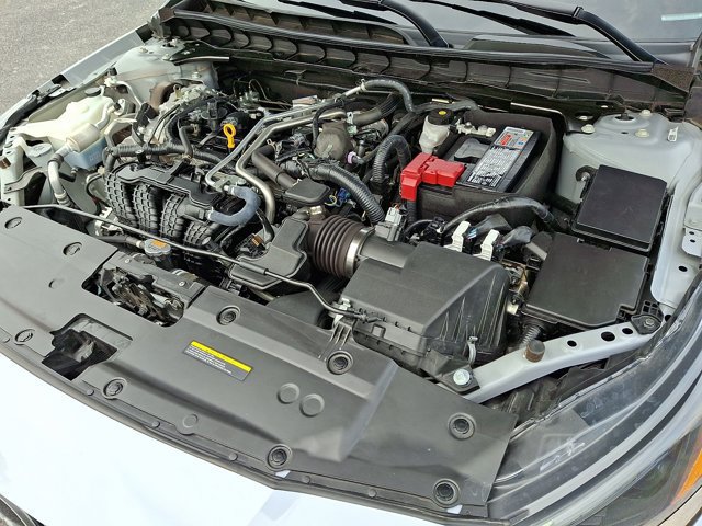 Used 2023 Nissan Altima 2.5 SR AWD/4WD image 32