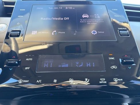 Used 2024 Hyundai Tucson SEL image 32