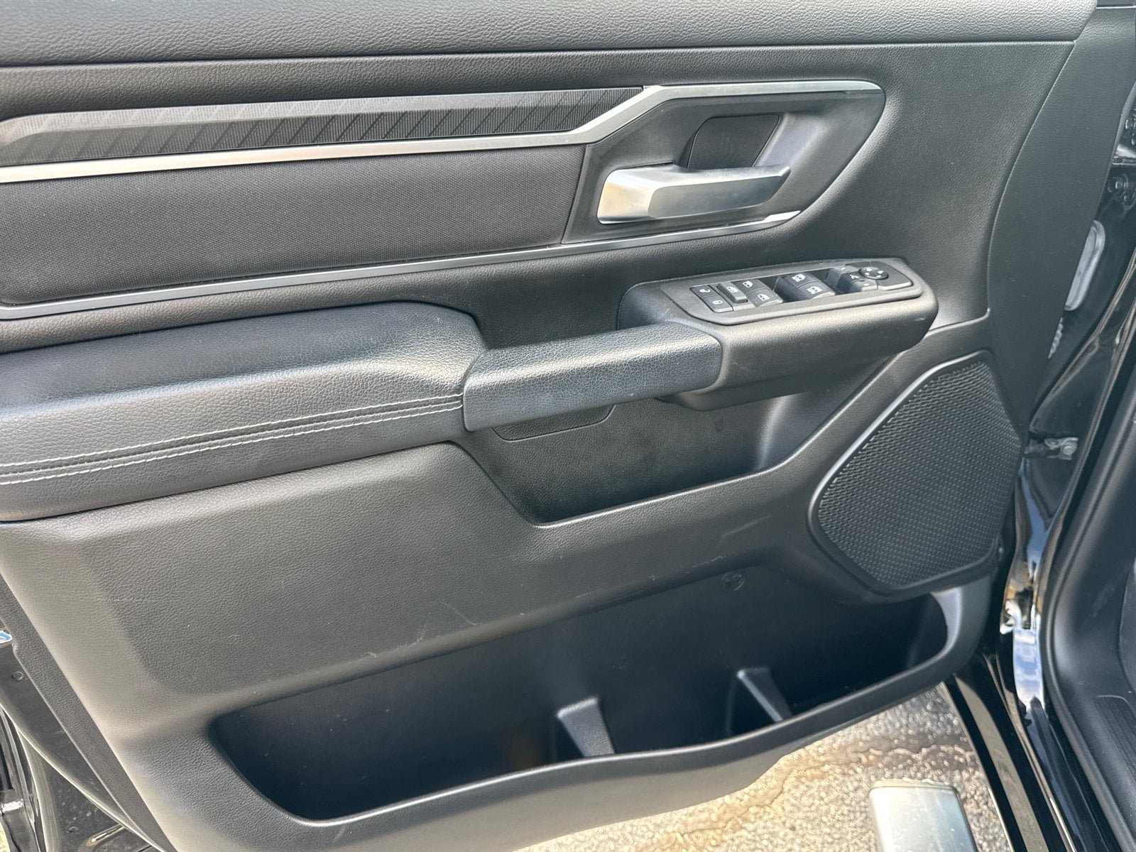 Used 2025 RAM 1500 Big Horn RWD image 11