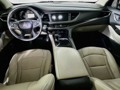 Used 2020 Buick Enclave Premium w/ Sun and Sites Package FWD image 17
