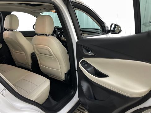 Certified 2023 Buick Encore GX Essence w/ Advanced Technology Package AWD/4WD image 43