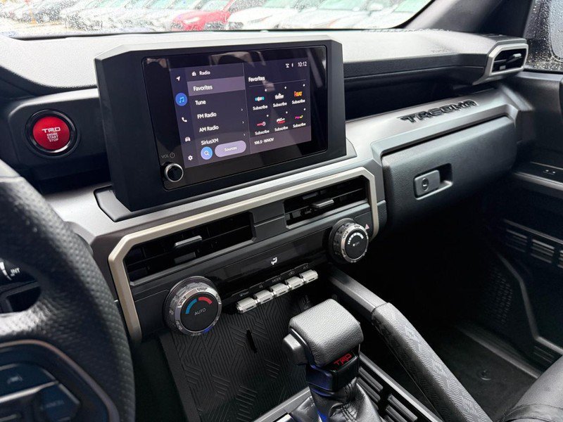 Used 2025 Toyota Tacoma TRD Sport AWD/4WD image 22