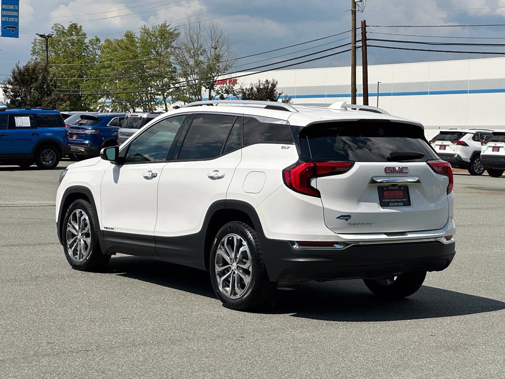 Used 2020 GMC Terrain SLT w/ Preferred Package FWD image 4