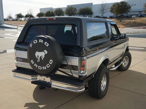 Used 1995 Ford Bronco XLT image 14