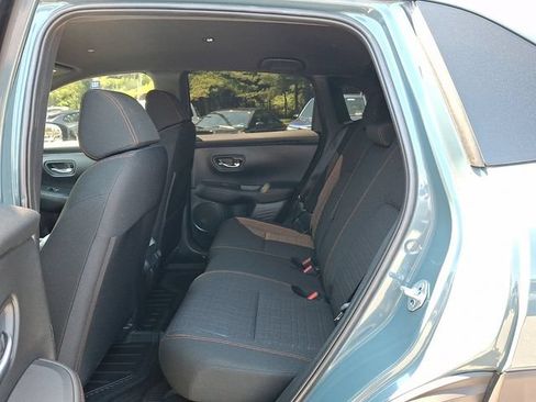 Used 2025 Honda HR-V Sport image 39