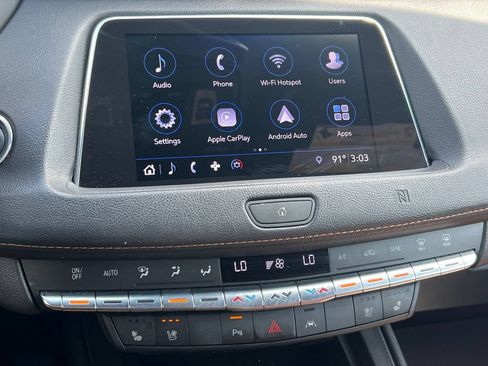 Used 2019 Cadillac XT4 Premium Luxury AWD/4WD image 28