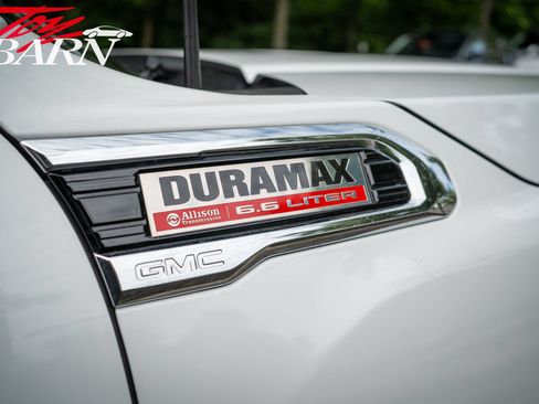 Used 2023 GMC Sierra 3500 Denali w/ Denali Ultimate Package AWD/4WD image 9
