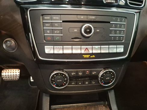Used 2017 Mercedes-Benz GLE 43 AMG 4MATIC Coupe image 25