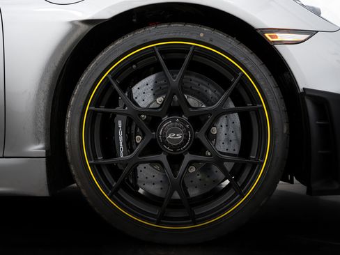 Certified 2025 Porsche 718 Boxster Spyder RS image 37