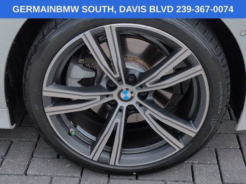 Used 2024 BMW 330i Sedan w/ Convenience Package RWD image 12