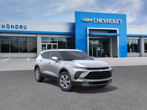 New 2026 Chevrolet Blazer LT w/ Convenience Package AWD/4WD image 1