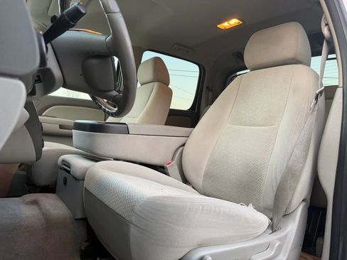 Used 2008 Chevrolet Avalanche LS image 10