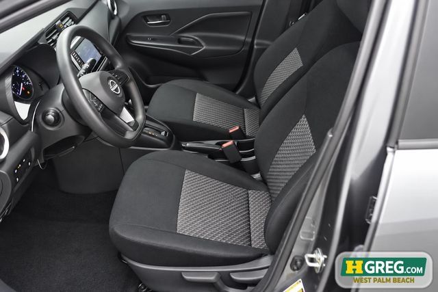 Used 2024 Nissan Versa S w/ Trunk Package FWD image 10