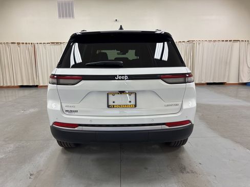 New 2026 Jeep Grand Cherokee Limited image 7