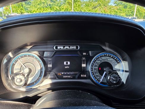 Used 2021 RAM 1500 Limited AWD/4WD image 18