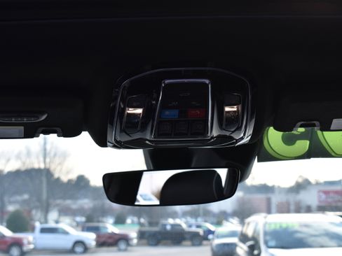 Used 2024 Jeep Grand Cherokee Summit image 30