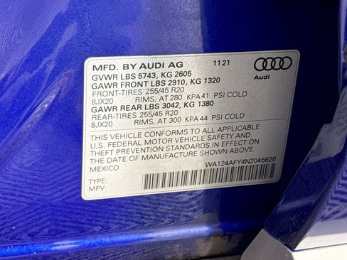 Used 2022 Audi SQ5 Premium Plus w/ Premium Plus Package AWD/4WD image 43