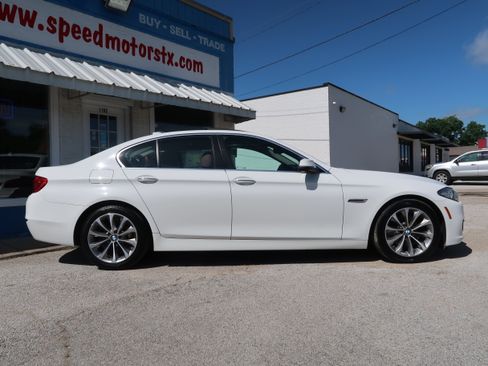 Used 2016 BMW 528i Sedan RWD image 4