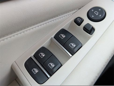 Used 2019 BMW X5 xDrive40i w/ M Sport Package image 23