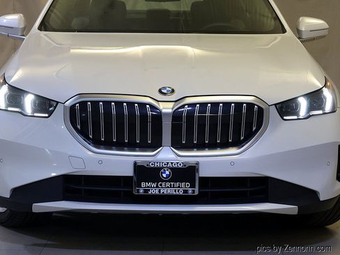 Certified 2025 BMW 530i xDrive AWD/4WD image 6