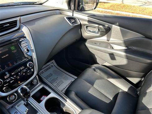 Used 2020 Nissan Murano SL w/ Moonroof Package image 29