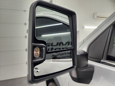 Used 2023 Chevrolet Silverado 3500 LTZ w/ Gooseneck/5TH Wheel Package AWD/4WD image 35