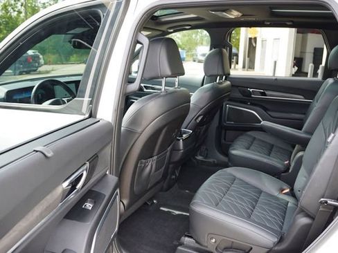 Used 2024 Kia Telluride SX X-Line image 16