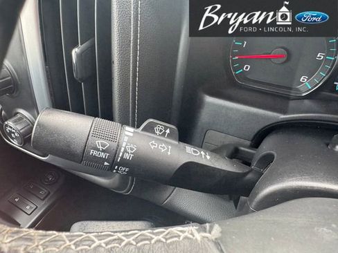 Used 2017 GMC Sierra 1500 SLE w/ Suspension Package, Off-Road image 39