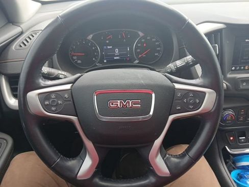Used 2021 GMC Terrain SLE w/ Driver Convenience Package AWD/4WD image 10