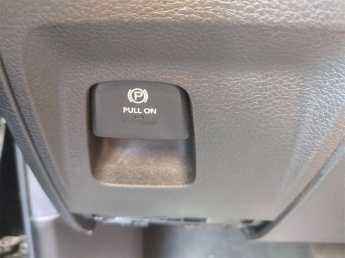 Used 2023 RAM 1500 Big Horn image 26