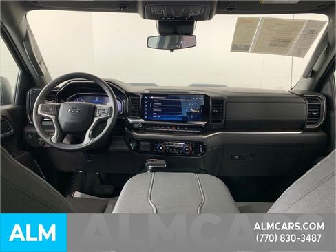 Used 2025 Chevrolet Silverado 1500 LT Trail Boss image 29