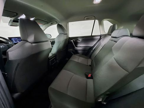 Used 2024 Toyota RAV4 XLE image 26
