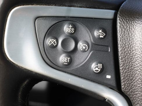 Used 2020 GMC Yukon XL SLT image 16