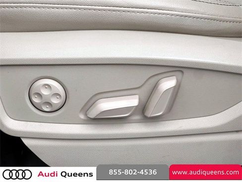 Used 2022 Audi Q5 2.0T Premium Plus w/ Premium Plus Package image 17