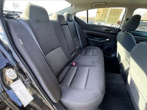 Used 2024 Nissan Altima 2.5 SV image 24