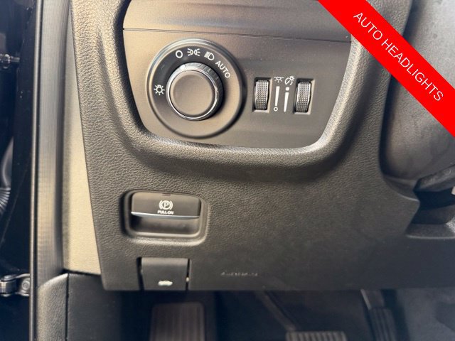 Used 2023 Jeep Grand Cherokee L Laredo w/ Luxury Tech Group I AWD/4WD image 33