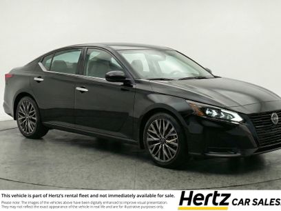 Used 2025 Nissan Altima 2.5 SV