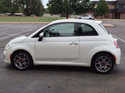 Used 2015 FIAT 500 Sport FWD image 9