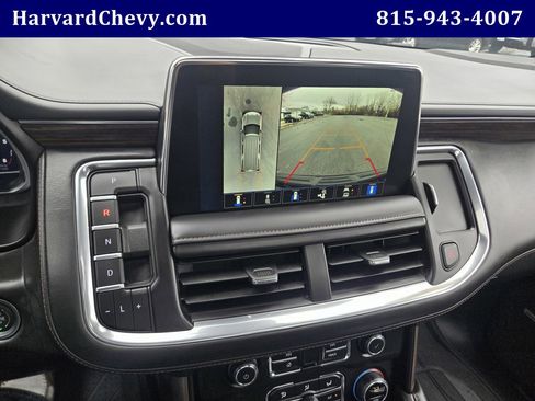 Used 2024 Chevrolet Suburban High Country AWD/4WD image 9