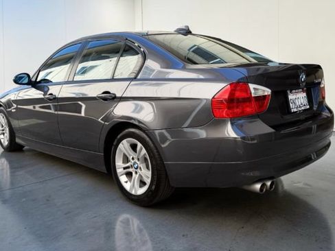 Used 2008 BMW 328i Sedan RWD image 4