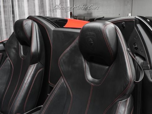 Used 2019 Lamborghini Huracan LP 580-2 image 18