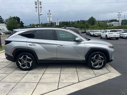 Certified 2024 Hyundai Tucson Limited AWD/4WD image 8
