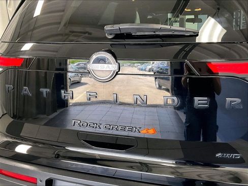 Used 2023 Nissan Pathfinder Rock Creek AWD/4WD image 28
