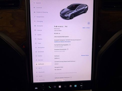 Used 2021 Tesla Model S Performance AWD/4WD image 17